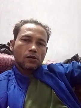 Snapshot of Najirhossain72 chatting on December 18, 7:09 pm Najirhossain72 online show from December 18, 7:09 pm