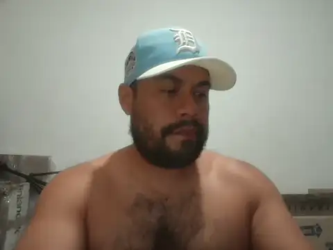 Snapshot of Ramses_36 chatting on April 8, 1:49 am Ramses 36 online show from April 8, 1:49 am
