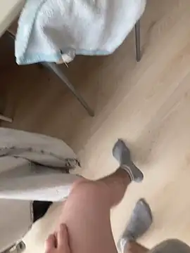 zackdelfon online show from November 22, 12:59 pm