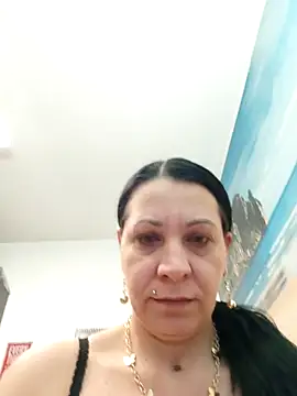 Snapshot of SugarDiamonds chatting on March 3, 5:35 am SugarDiamonds online show from March 3, 5:35 am