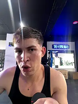 AlexanderBianchi2 online show from December 17, 2:12 pm