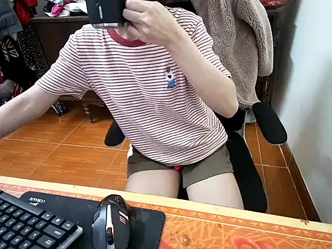 ---Lusi03--- online show from February 16, 3:52 pm