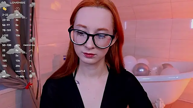 WICKEDEMBER online show from January 16, 1:42 am