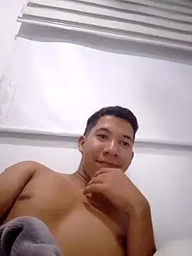 Snapshot of Angelocanela chatting on November 3, 6:14 am Angelocanela online show from November 3, 6:14 am