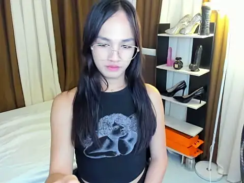 PetiteAsianTrisha online show from January 5, 5:27 pm