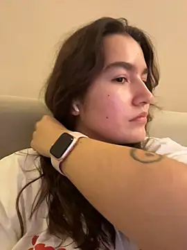 Snapshot of provocatrixxxx chatting on November 19, 1:33 pm provocatrixxxx online show from November 19, 1:33 pm