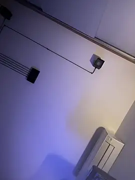 Snapshot of Antoniobiague chatting on February 15, 8:02 am Antoniobiague online show from February 15, 8:02 am