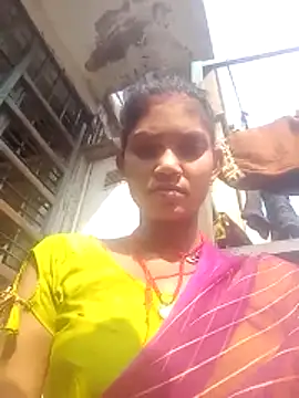 Snapshot of Jooli_cuty chatting on November 30, 5:22 am Jooli cuty online show from November 30, 5:22 am