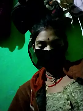 Snapshot of Jooli_cuty chatting on January 10, 3:36 pm Jooli cuty online show from January 10, 3:36 pm