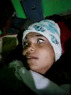 Snapshot of Jooli_cuty chatting on January 16, 3:16 pm Jooli cuty online show from January 16, 3:16 pm