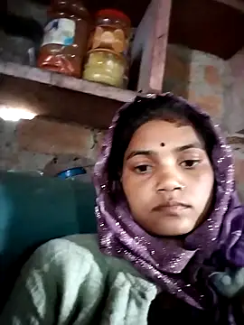 Snapshot of Jooli_cuty chatting on February 19, 6:09 am Jooli cuty online show from February 19, 6:09 am