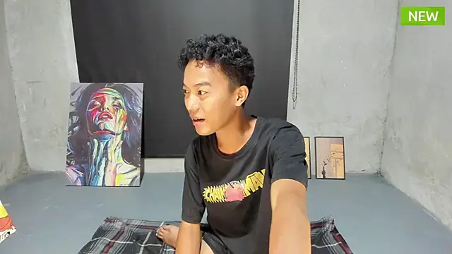 UrBigFatAsianCock online show from November 3, 12:28 pm