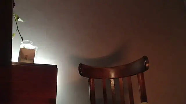 Snapshot of charm__me chatting on February 22, 7:12 pm charm me online show from February 22, 7:12 pm