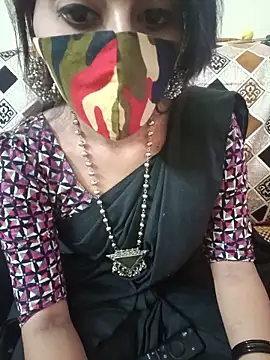 Snapshot of Tamil_White_Rose chatting on June 16, 6:32 pm Tamil White Rose online show from June 16, 6:32 pm