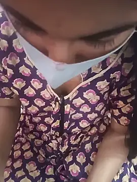 Snapshot of Tamil_White_Rose chatting on June 21, 8:55 pm Tamil White Rose online show from June 21, 8:55 pm