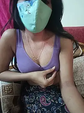 Snapshot of Tamil_White_Rose chatting on July 19, 10:02 pm Tamil White Rose online show from July 19, 10:02 pm