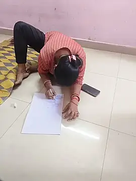 Lailamajnu1996 online show from February 24, 7:28 am