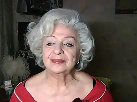Snapshot of ValeriaKroww chatting on December 16, 7:41 pm ValeriaKroww online show from December 16, 7:41 pm
