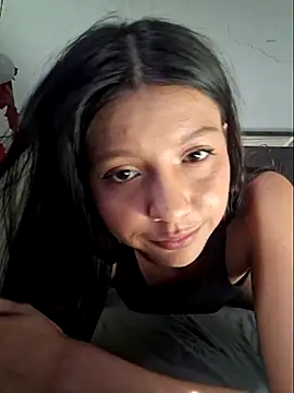 charlloteevans online show from November 4, 7:13 pm