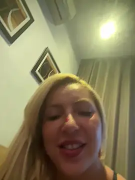 Snapshot of melisboa chatting on July 29, 7:56 pm melisboa online show from July 29, 7:56 pm