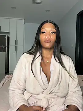 PrincessDreamm online show from March 25, 11:11 pm