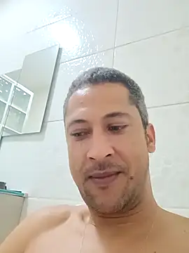 Arrombador20 online show from April 1, 4:57 am