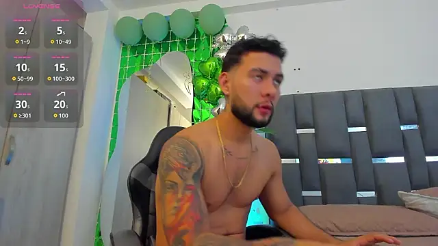 noah corvelle online show from March 22, 2:26 am