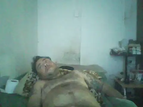 GuilleHotsexy online show from November 14, 6:50 pm