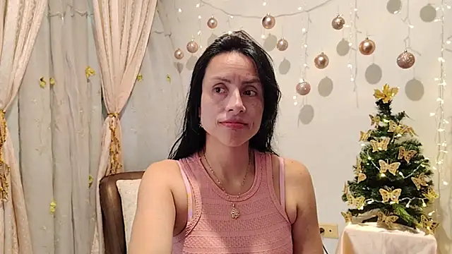 Bella Exhibition online show from December 3, 6:28 pm