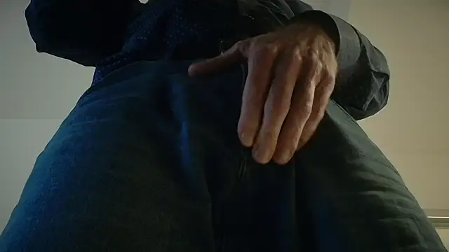 centerfieldshow online show from February 25, 9:02 pm