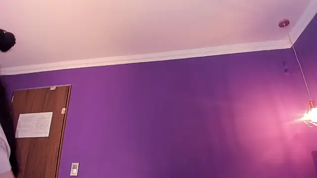 Isabella Crofts online show from February 17, 3:03 am