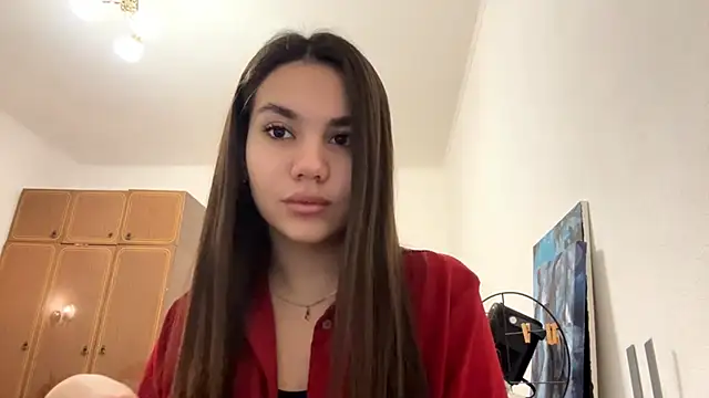 Snapshot of Priscillla_Cute chatting on November 9, 3:10 pm Priscillla Cute online show from November 9, 3:10 pm