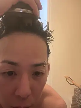 Snapshot of ippei0001 chatting on November 23, 11:54 am ippei0001 online show from November 23, 11:54 am