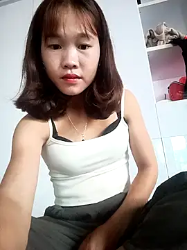 Snapshot of Isabella-love chatting on November 5, 2:44 am Isabella-love online show from November 5, 2:44 am