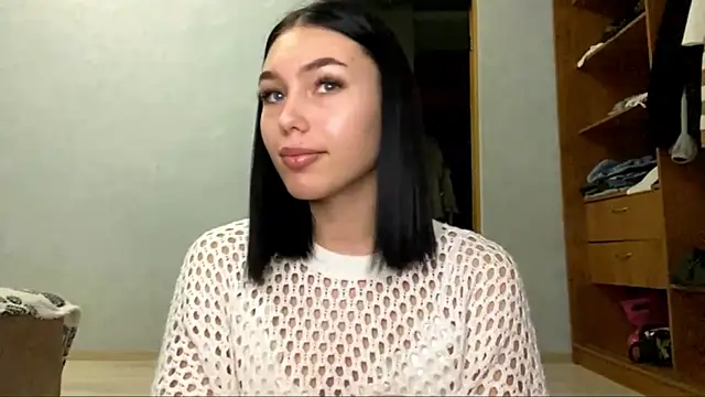 LonnaStehlik online show from November 6, 7:04 pm