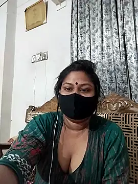 Snapshot of munni-506 chatting on February 4, 7:31 pm munni-506 online show from February 4, 7:31 pm