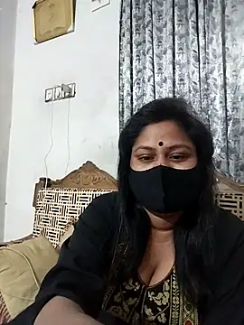 Snapshot of munni-506 chatting on February 18, 6:26 pm munni-506 online show from February 18, 6:26 pm