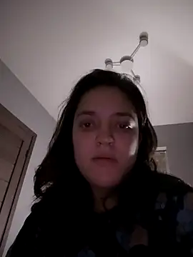 LinaGlow  online show from November 8, 10:30 pm