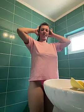 EdaQueen online show from December 14, 9:36 am