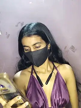 Snapshot of Thaper_Meera2 chatting on May 17, 2:09 am Thaper Meera2 online show from May 17, 2:09 am