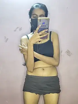 Snapshot of Thaper_Meera2 chatting on May 20, 3:18 pm Thaper Meera2 online show from May 20, 3:18 pm