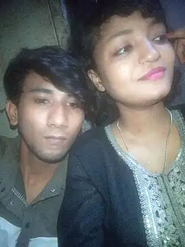 Snapshot of Freakingromance chatting on February 4, 9:53 pm Freakingromance online show from February 4, 9:53 pm