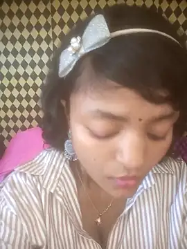 Freakingromance online show from April 14, 9:15 am