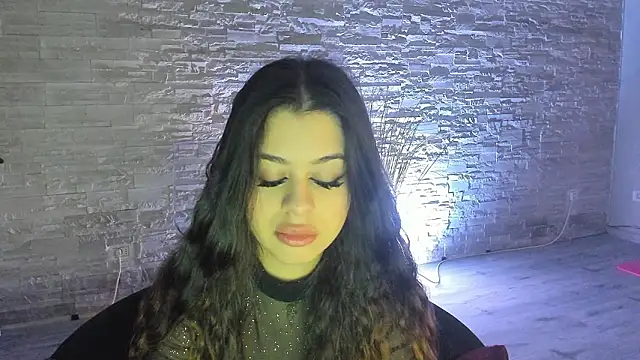 BellaNoir  online show from January 15, 5:56 am