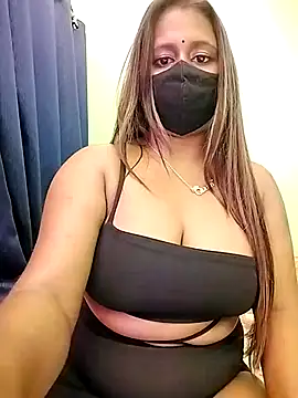 LoveLy-Soneya online show from March 2, 10:27 pm