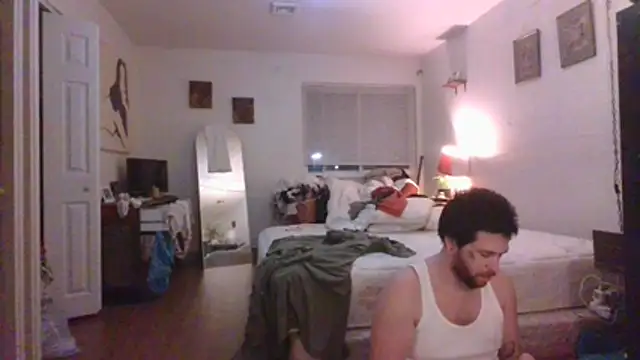 Redriddinghood8 online show from January 19, 2:37 am