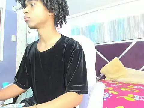 Santy bigcock 01 online show from January 13, 4:23 pm