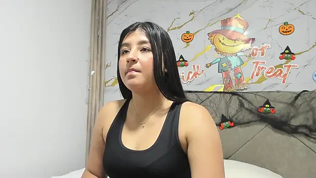 Asshley bensoon online show from November 4, 3:33 pm