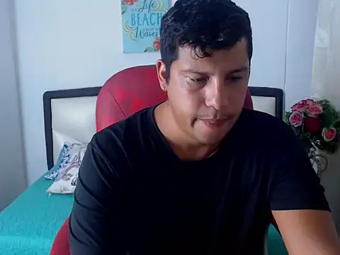 Snapshot of Justin_Berry_ chatting on November 8, 1:28 am Justin Berry online show from November 8, 1:28 am