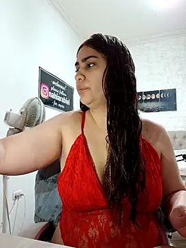 nahiarabiel33 online show from December 22, 3:20 pm